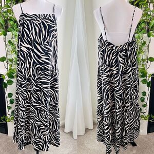 Terra & Sky Black & White Zebra Striped Lightweight Long Maxi Dress Sz XL 16/18